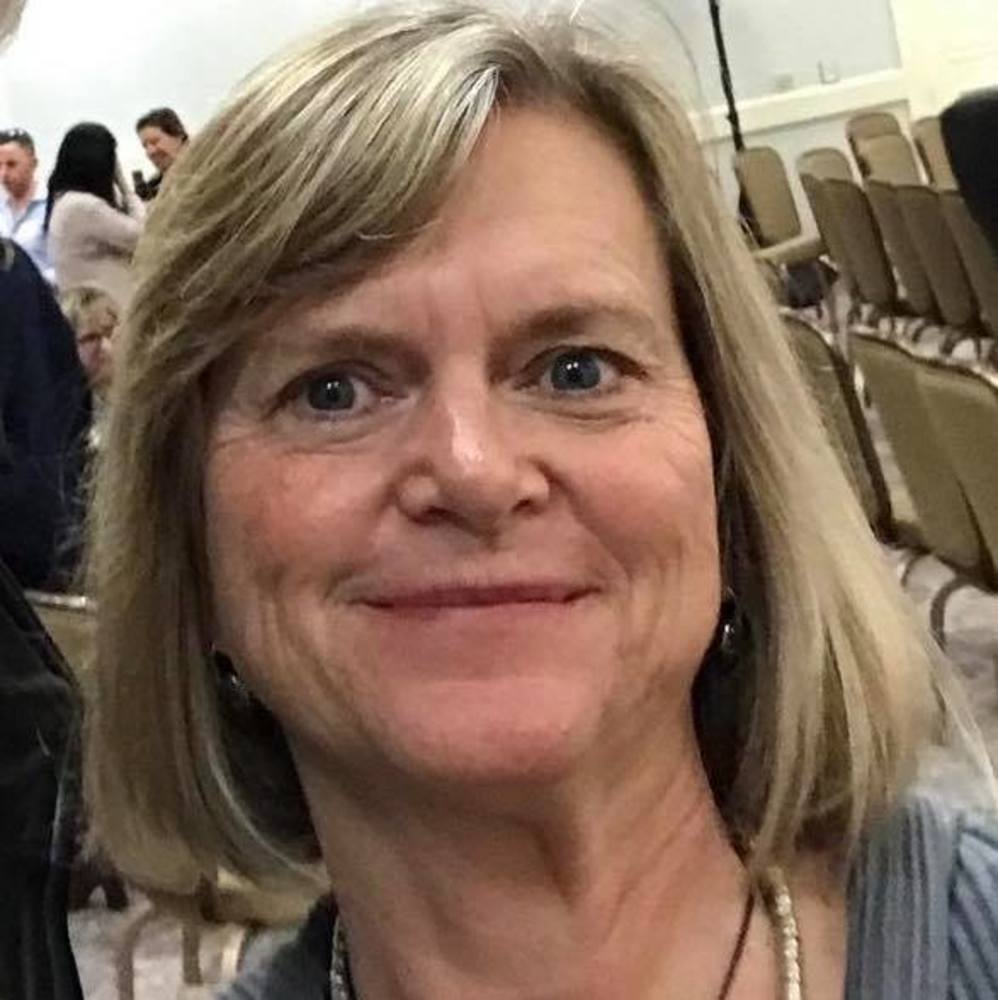 Meet your Posher, Christine